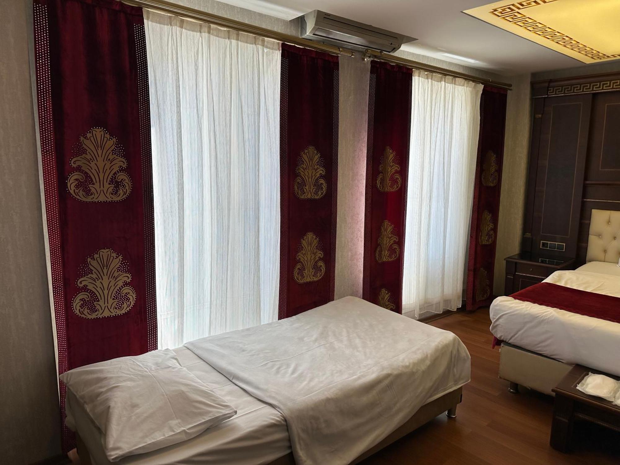 Napolyon Hotel Estambul Exterior foto